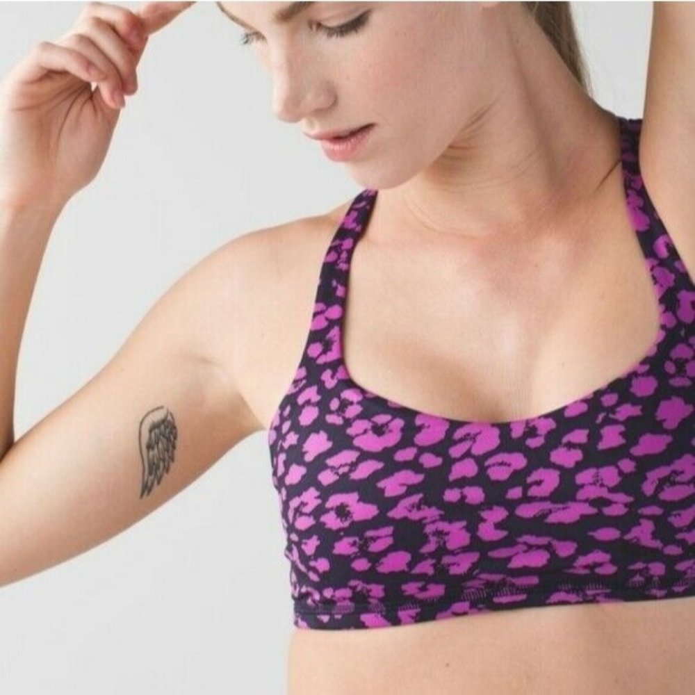 Lululemon Free To Be Sports Bra Cherry Cheetah Print Size 6 Purple Black Navy